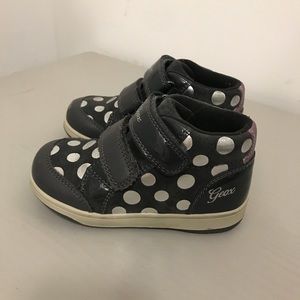 Toddler sneakers